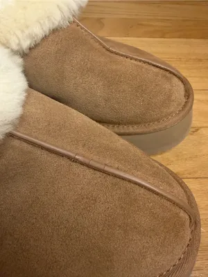 UGG Disquette Slippers - Size 10 thumbnail 8