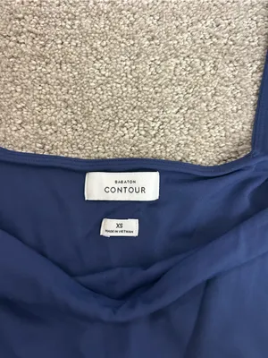 Aritzia Babaton Navy Square Neck Long Sleeve Crop Top Size XS thumbnail 2
