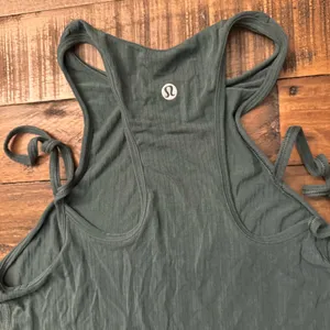 LULULEMON Double Strap Yoga‎ Tank thumbnail 5