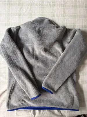 Patagonia Light Gray Fleece Zip-Up with Blue Trim thumbnail 6