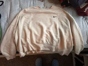 Nike Oversized Crew Neck Sweatshirt thumbnail 1