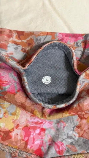 Lululemon Leggings Align with pockets  thumbnail 4