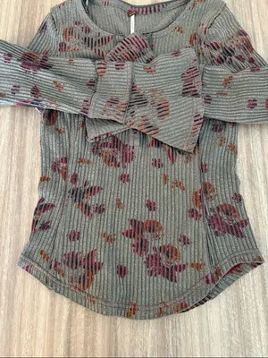 Free People Layer Me Floral Ribbed Henley Top Women’s Size Medium thumbnail 6