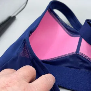 Victoria’s Secret Pink sports bra. Size Medium thumbnail 6