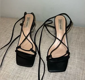 Steve Madden Black tie up heels thumbnail 1