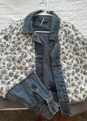 Jacket thumbnail 1