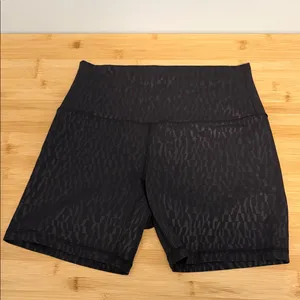 Lululemon Size 8 Women's Align High-Rise Athletic Shorts W7BV9S thumbnail 2