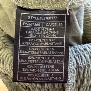 Jack by BB Dakota Olive Green‎ Smocked Wide Leg Jumpsuit Small JJ108177 thumbnail 7