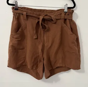 Old Navy High Waisted Linen Blend Brown Paper Bag Shorts Sz L thumbnail 1