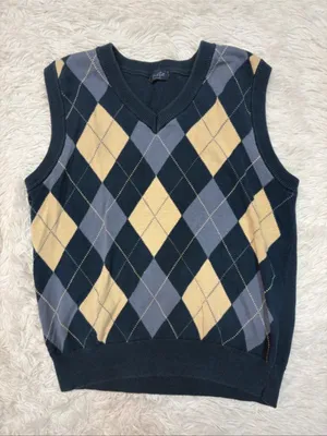 Brandy Melville Navy Argyle V-Neck Sweater Vest thumbnail 1