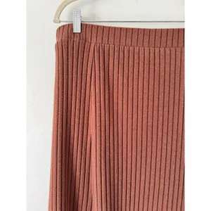 Old Navy Brown Ribbed Knit Pull On Maxi Skirt Women’s Size XL thumbnail 3