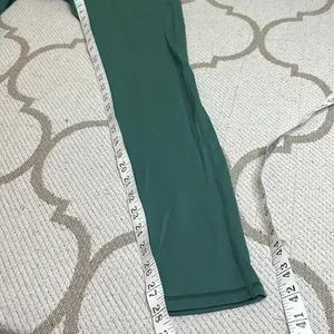 💚 Fabletics Motion 365 Boost PowerHold High-Waisted 7/8 Leggings thumbnail 5