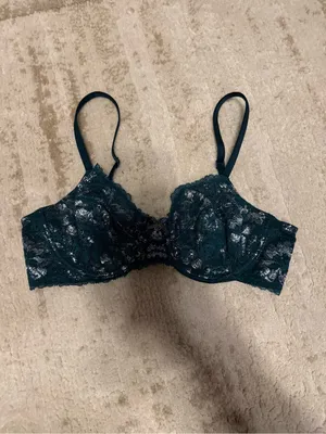 NWOT Victoria Secret Green Lace Bra 34C thumbnail 3