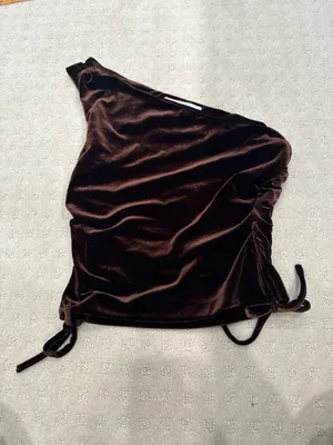 Amanda Uprichard Ania Cocoa Velvet One Shoulder Ruched Top XS thumbnail 2