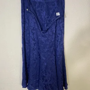 Vintage 100% Silk Blue Jacquard Skirt Size 10 Made In Korea thumbnail 4