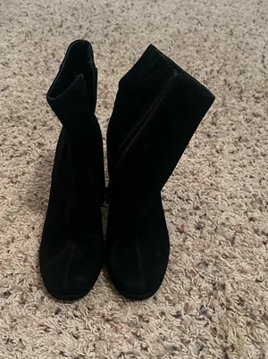 Steve Madden Suede Boots Black thumbnail 1