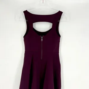 Kimchi Blue‎ Fit & Flare Skater Dress Burgundy Small thumbnail 2