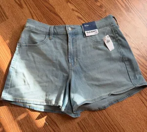 Old Navy Shorts thumbnail 1