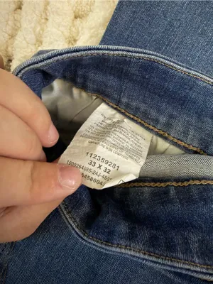 Women’s wrangler flare jeans size 33X32 thumbnail 3