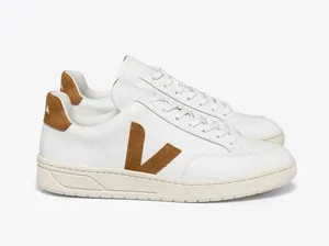 VEJA V-12 Sneakers thumbnail 1