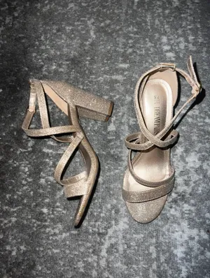 Dream Pairs Strappy Chunky Heels thumbnail 3