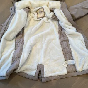 Hollister discontinued parka size small new thumbnail 3