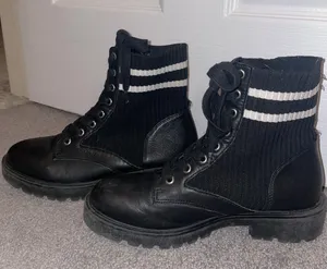 Steve Madden Boots thumbnail 2