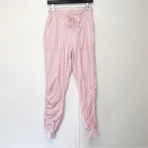 LULULEMON Beyond The Studio Jogger Lined Pale Pink 8 thumbnail 4