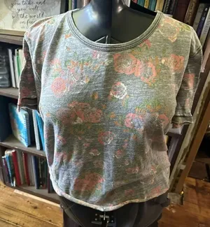 Free People boho rose print cropped raw hem S knit top thumbnail 1