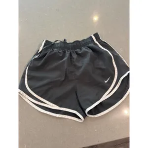 Nike Women's Running Shorts DRI-FIT Gray Athletic Gym White Trim size xs‎ thumbnail 2