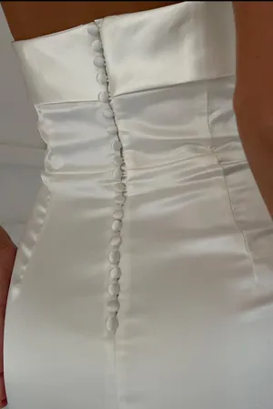 Meshki Kaitlyn Strapless Gown thumbnail 2
