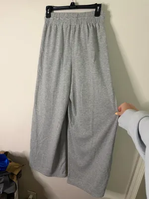 SheIn Women’s Gray Wide-Leg Sweatpants thumbnail 3