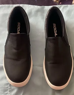 Soda Womens Slip On Shoes Size 7 Black Faux Leather Top thumbnail 1