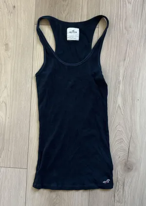Hollister Tank Top thumbnail 1