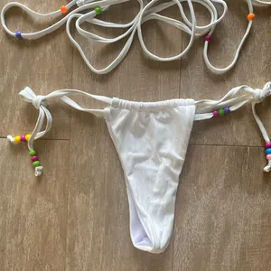 White bead halter waist tie up ribbed white bikini top bottom swimsuit set XS NEW thumbnail 3