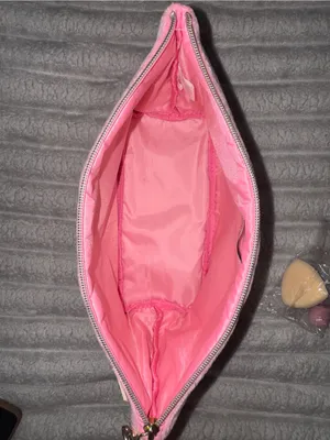 Juicy Couture Pink Travel Cosmetic Makeup Bag NWT thumbnail 5