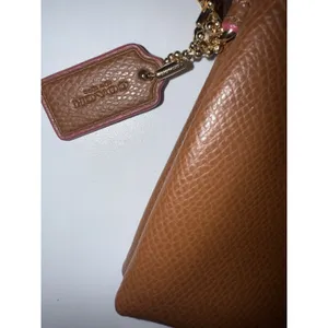 Coach‎ Brown Pebbled Leather Double Zipper Closure Wristlet - Wallet T thumbnail 3