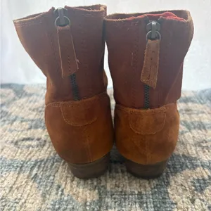 Dolce vita DV‎ booties Suede Leather Zipper Zip Up Size 7.5 GUC thumbnail 4