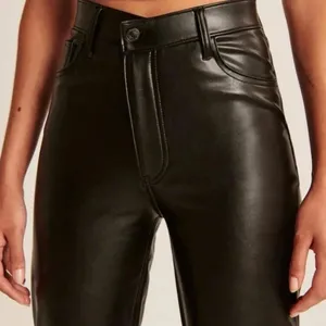 Abercrombie the 90s Straight Ultra High-Rise Black Crossover Leather Pants thumbnail 3