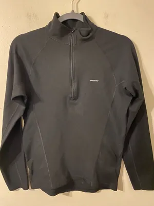 Women's Patagonia Black Capilene 1/4 Zip Pullover Size Small‎ thumbnail 1
