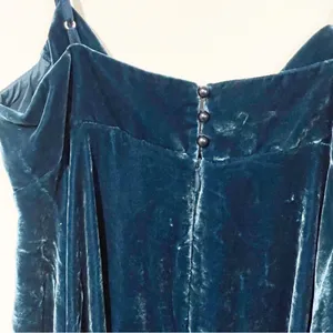 Betsey Johnson Size 6 Green Silk Rayon Blend V Neck Crushed Velvet‎ Mini Dress thumbnail 5