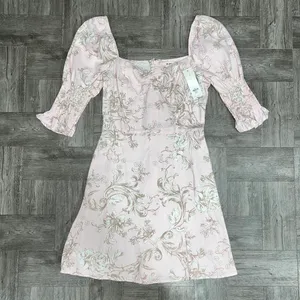 NEW Francesca’s Mi Ami Pink Puff Sleeve Dress Size XXS thumbnail 1