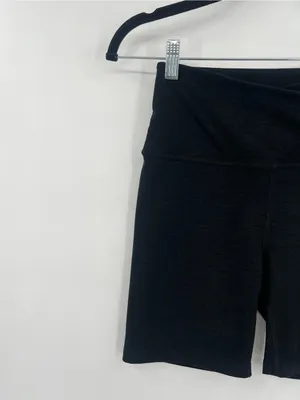 Beyond Yoga At Your Leisure High-Rise Biker Shorts V-Waist Space Dye Black Small thumbnail 10