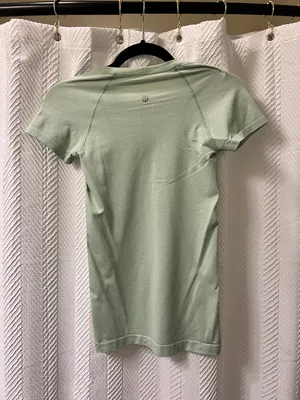 Lululemon Swiftly Tech Short Sleeve thumbnail 2