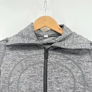 Lululemon Stride Jacket‎ II With Hood Thumbhole Zip Up Gray Activewear SZ 4 thumbnail 3