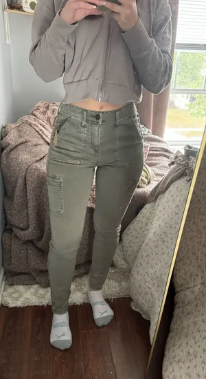 Cargo pants thumbnail 1
