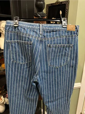 American Eagle Striped Mom Jeans – Distressed – Size 14 Long thumbnail 6