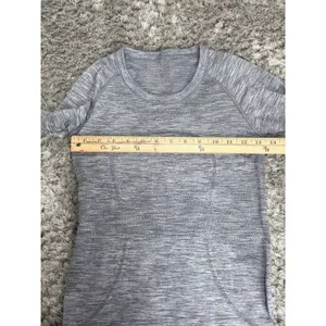 Lululemon Shirt Womens 4 Gray Swiftly Tech Long Sleeve Seamless Running Athletic thumbnail 10