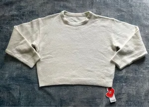 NWT! Cider White Relaxed Fit Cropped Crewneck Knit Sweater Women's Large thumbnail 1