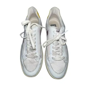 Veja V12 Leather Tennis Shoes Women Size 8‎ Sneakers Purple V Low Top Athletic thumbnail 2